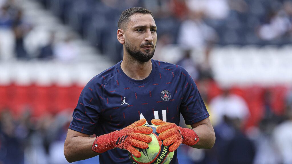Donnarumma en el punto de mira